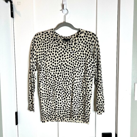 J. Crew Sweaters - J. Crew Animal Print 100% Merino Wool Crew Neck Preppy 3/4 Sleeve Sweater Sz M